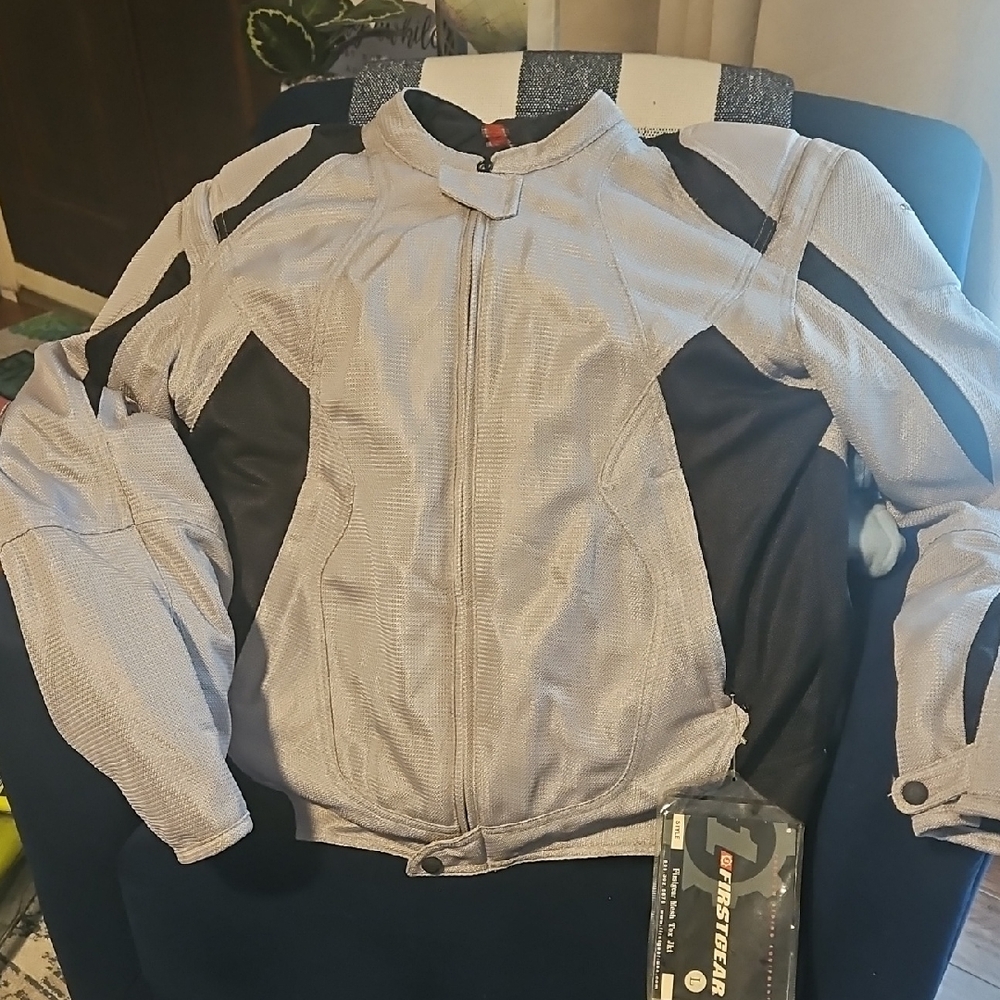 BNWT First Gear Mesh Text Jacket Light Gray W/ Black Premium Riding Equipment